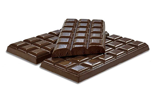 Selmi’s Bean to Bar courses are taught in Italian, English, French and Spanish
